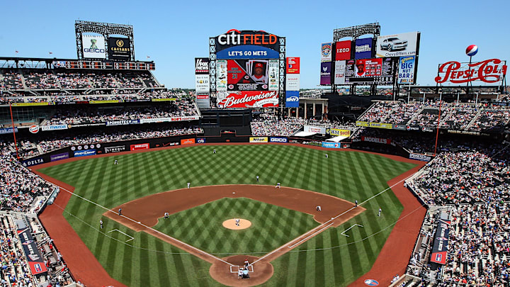 Cincinnati Reds v New York Mets