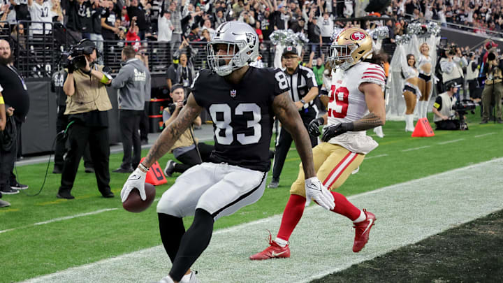 San Francisco 49ers v Las Vegas Raiders