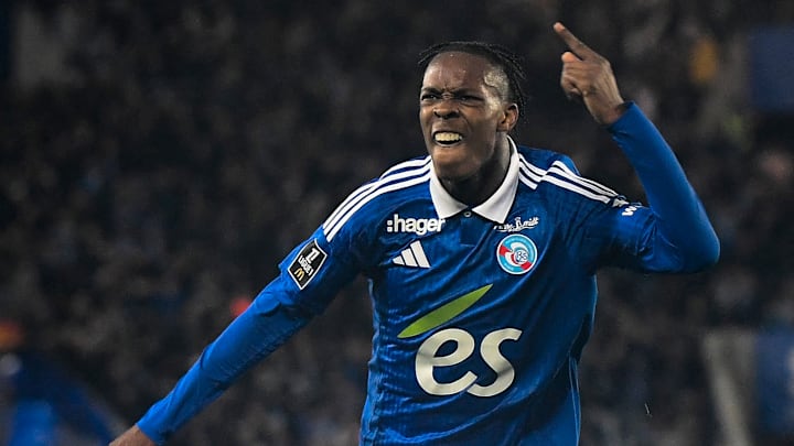 FBL-FRA-LIGUE1-STRASBOURG-LILLE
