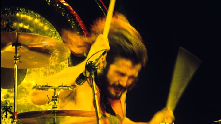 Led Zeppelin performing in Los Angeles
