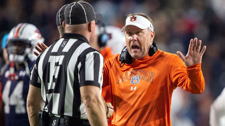 Alabama v Auburn