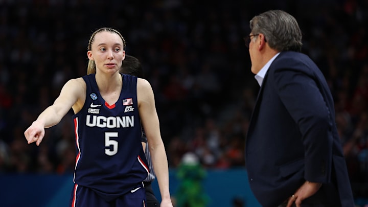 UConn v Stanford
