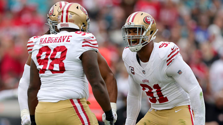 San Francisco 49ers defensive tackles Javon Hargrave (98) and Arik Armstead (91)