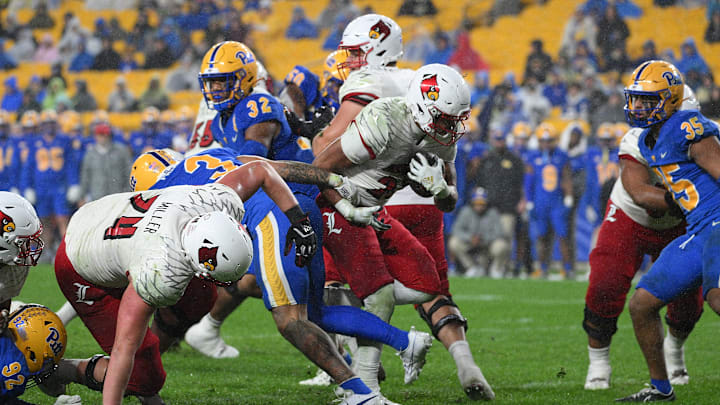 Louisville v Pittsburgh