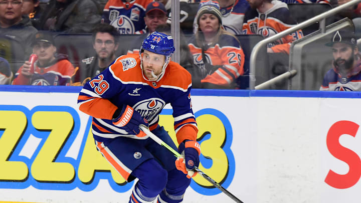 Pittsburgh Penguins v Edmonton Oilers