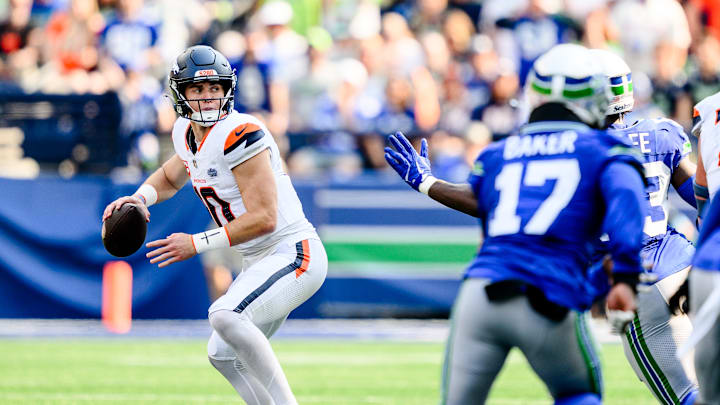 Denver Broncos v Seattle Seahawks