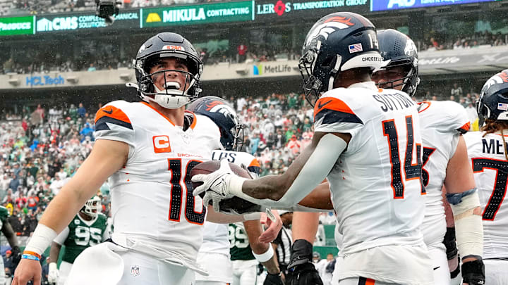 Denver Broncos v New York Jets