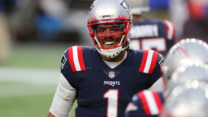 New York Jets v New England Patriots