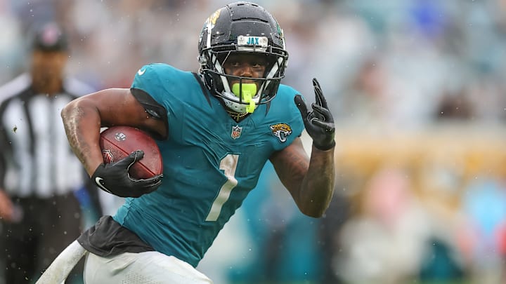 Tennessee Titans v Jacksonville Jaguars
