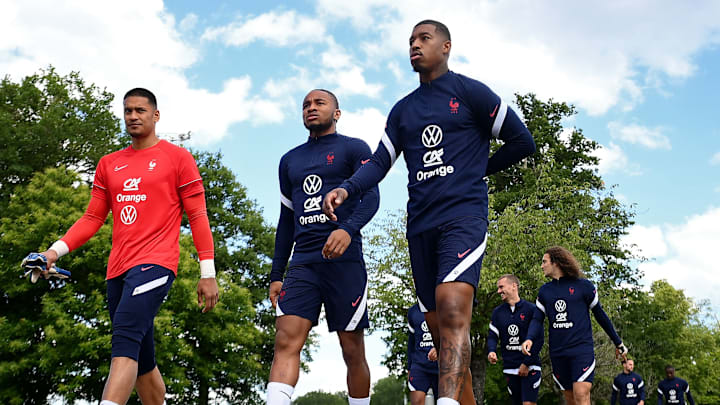 FBL-EUR-NATIONS-FRA-TRAINING