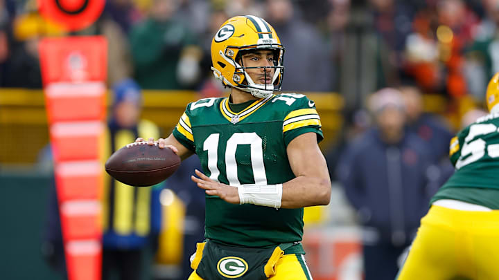 Chicago Bears v Green Bay Packers