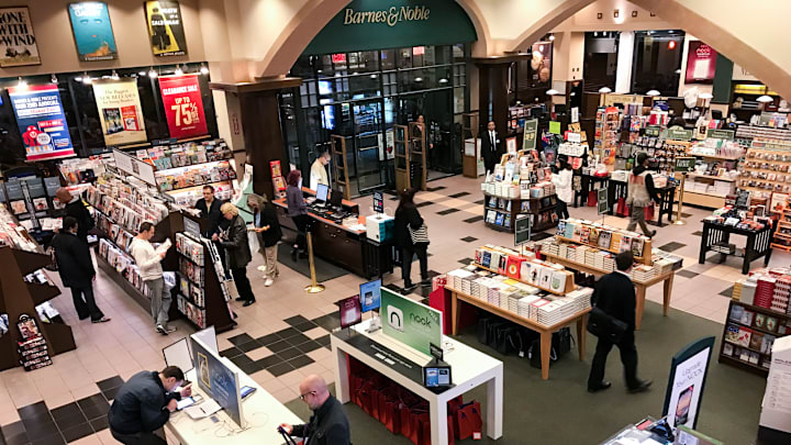 Nancy Grace Signs Copies Of "Murder In The Courthouse: A Hailey Dean Mystery"