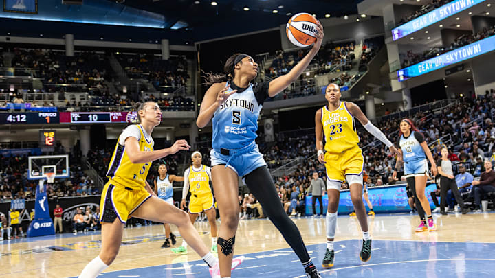 Los Angeles Sparks v Chicago Sky