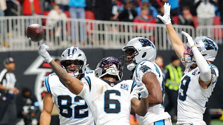 Carolina Panthers v Atlanta Falcons