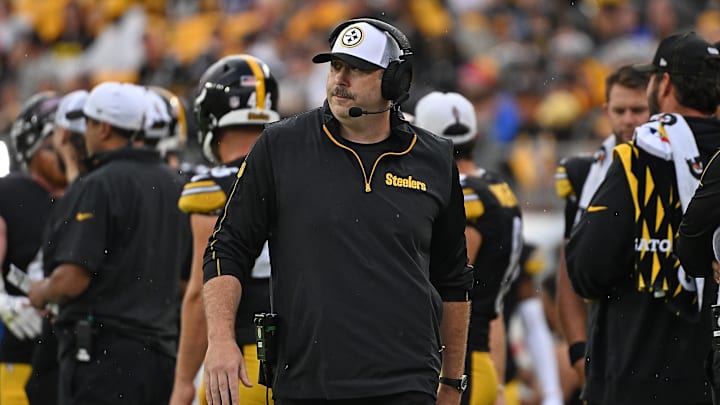 Buffalo Bills v Pittsburgh Steelers