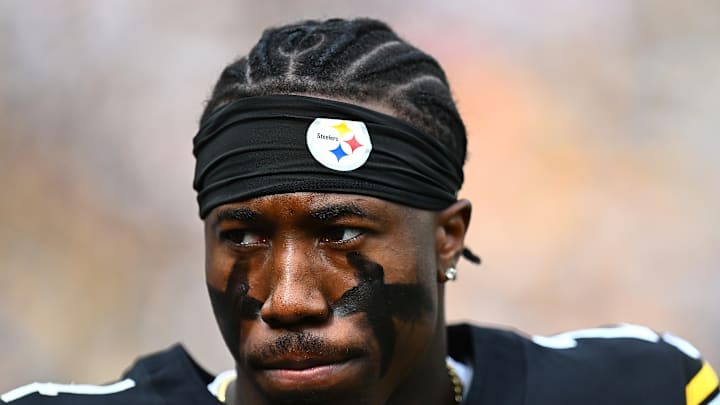 Indianapolis Colts v Pittsburgh Steelers - NFL 2025