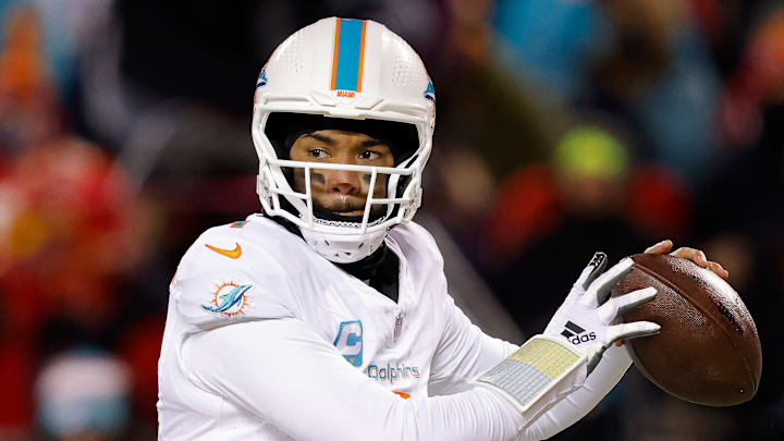 AFC Wild Card Playoffs - Miami Dolphins v Kansas City Chiefs