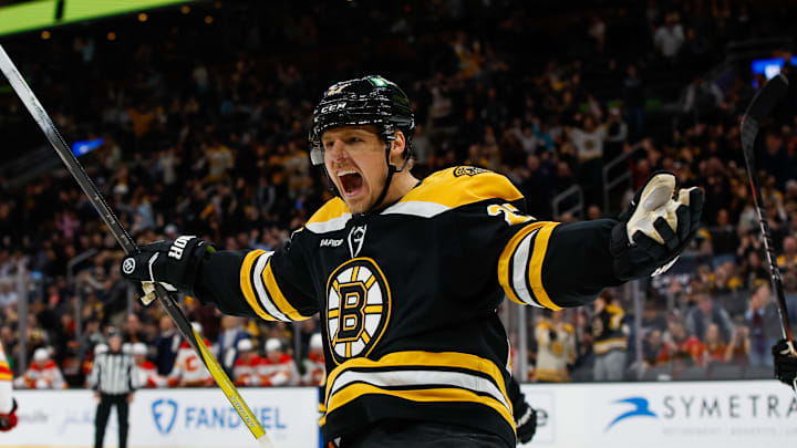 Calgary Flames v Boston Bruins