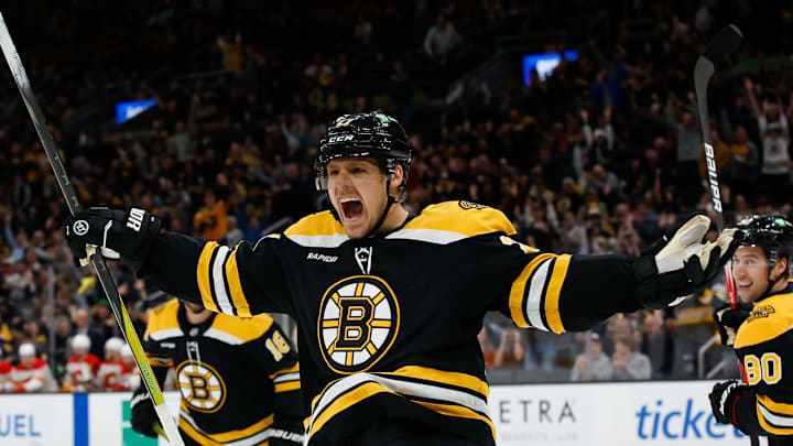Calgary Flames v Boston Bruins