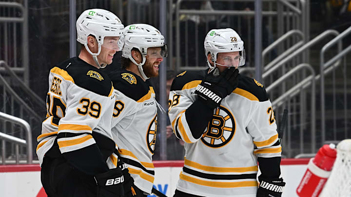 Boston Bruins v Pittsburgh Penguins