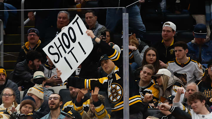 The Boston Bruins could be looking at Toronto Maple Leafs forward Matias Maccelli as a trade target.