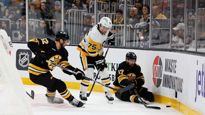 Pittsburgh Penguins v Boston Bruins