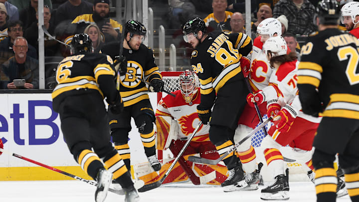 Calgary Flames v Boston Bruins