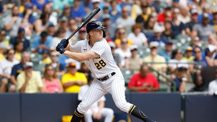 Pittsburgh Pirates v Milwaukee Brewers