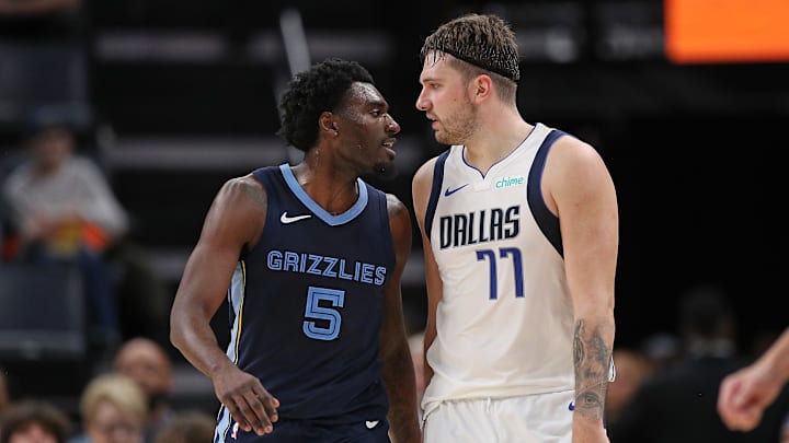 Dallas Mavericks v Memphis Grizzlies