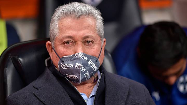 El entrenador Víctor Manuel Vucetich.