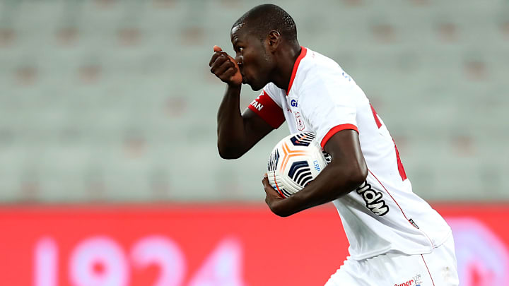 Adrián Ramos confía en el proyecto del técnico Lucas González.