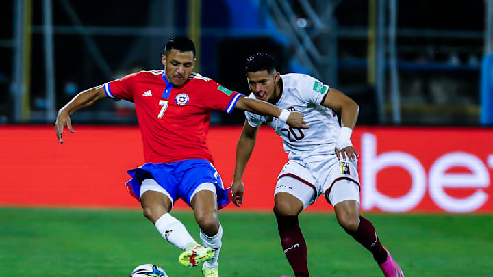 Chile v Venezuela - FIFA World Cup 2022 Qatar Qualifier
