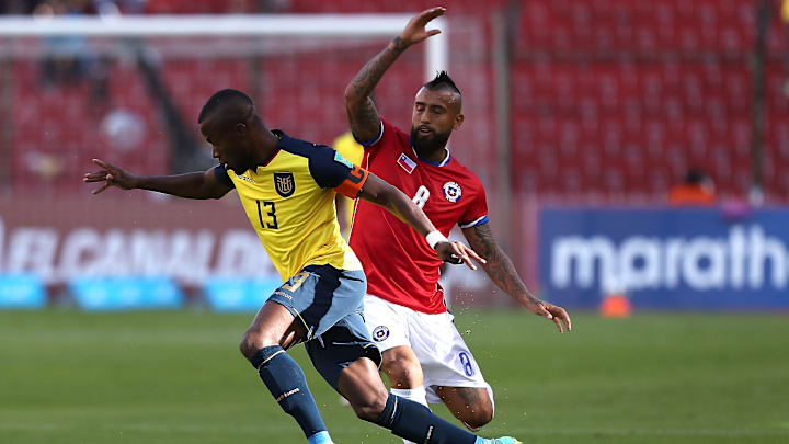 Ecuador v Chile - FIFA World Cup 2022 Qatar Qualifier
