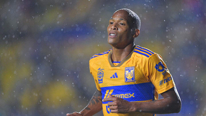 Luis Quiñones continuará en Tigres UANL pese a supuesto interés de Pumas UNAM