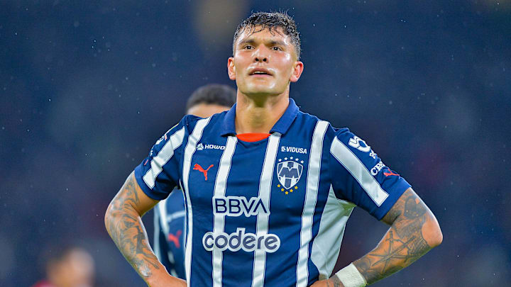 Brandon Vázquez es opción para llegar a Chivas en 2025