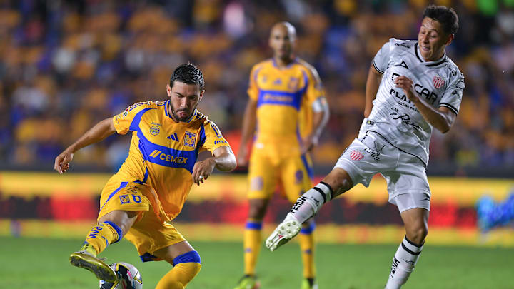 Tigres UANL v Necaxa - Torneo Apertura 2024 Liga MX