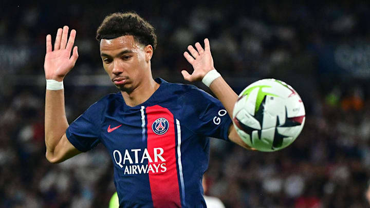 Hugo Ekitike a de fortes chances de quitter le Paris Saint-Germain dans les dernières heures du mercato