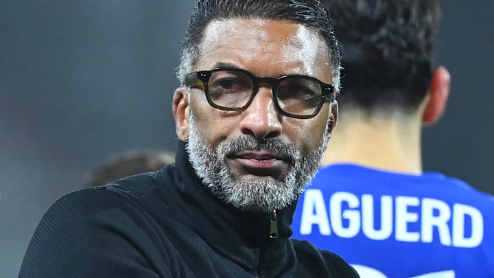 Habib Beye débute mal avec l'Olympique de Marseille.