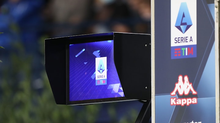 Il monitor del Video Assistant Referee