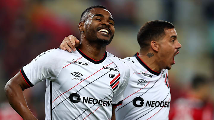 Nikão fez um grande jogo no Maracanã