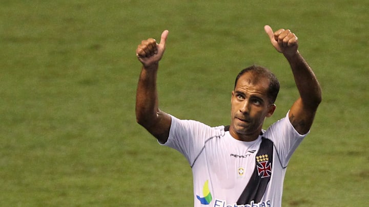 Felipe foi bicampeão brasileiro e ganhou a Libertadores com a camisa cruzmaltina