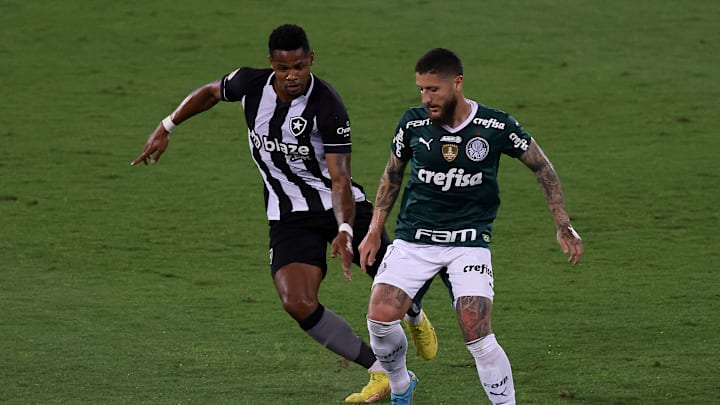 Rogério Ceni ainda busca jogadores de velocidade para o ataque Rogério Ceni ainda busca jogadores de velocidade para o ataque