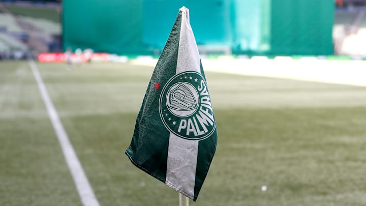 Bandeirinha do Palmeiras no Allianz Parque.