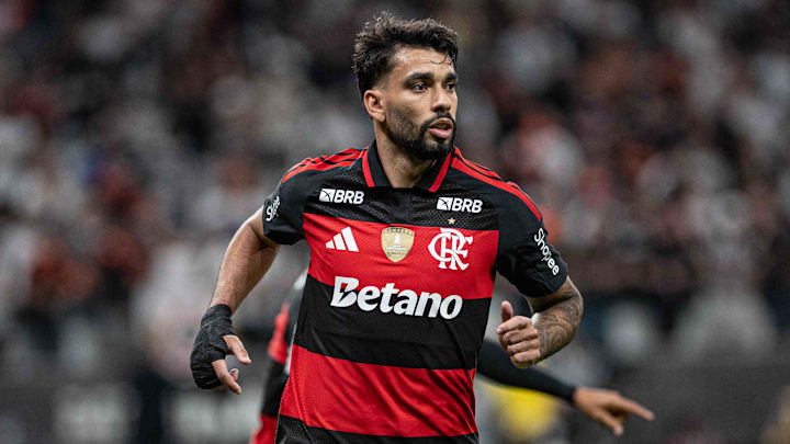Paquetá tenta se firmar no Flamengo para voltar à seleção antes da Copa do Mundo de 2026