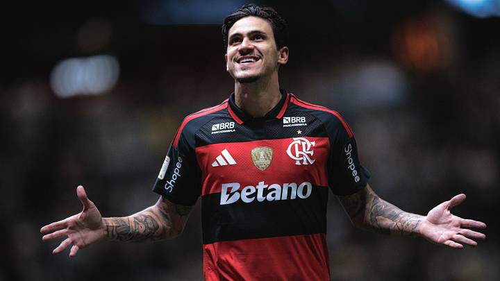 Pedro faz excelente temporada pelo Rubro-Negro Pedro faz excelente temporada pelo Rubro-Negro