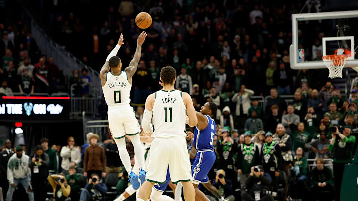 Sacramento Kings v Milwaukee Bucks
