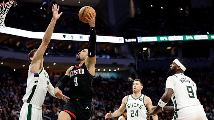 Houston Rockets v Milwaukee Bucks