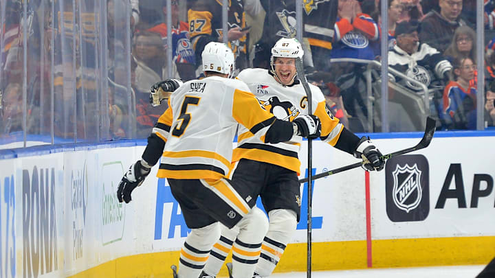 Pittsburgh Penguins v Edmonton Oilers