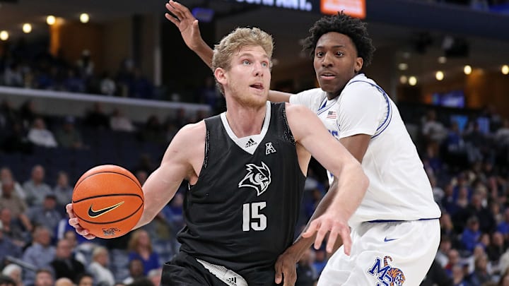 76ers, Max Fiedler