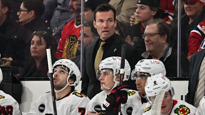 Luke Richardson Coaching from the Bench